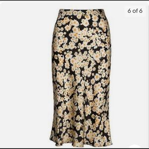 Realisation Par Naomi Skirt (floral)